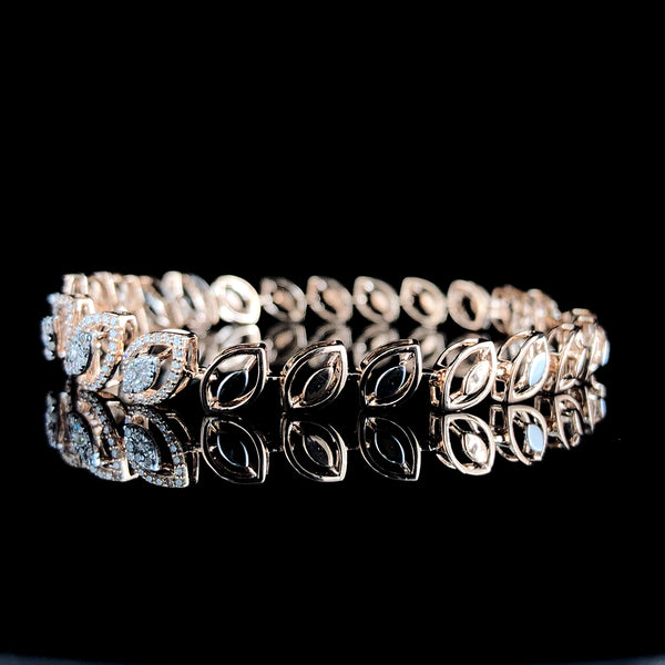 Golden Petal Glimmer Bracelet 🌸✨